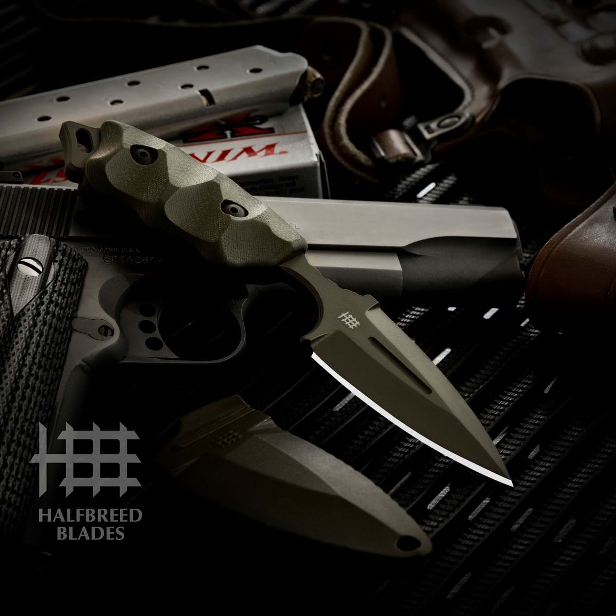 CCK05 Compact Clearance Knife Melbourne Halfbreed Blades